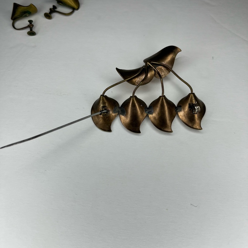 Vintage Gold Plated Parure Leaf Jewelry Pin & Back Earrings Amber‎ Brooch - Picture 6 of 8